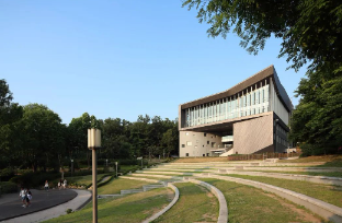 山东女子学院韩国留学预科班中央大学都开设了哪些专业？(图1)