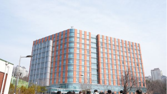 去韩国留学选择亚洲大学1年制中文授课专升本有什么优势？(图1)