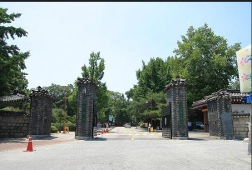 韩国留学：盘点首尔地区本科入学不需TOPIK证书的大学