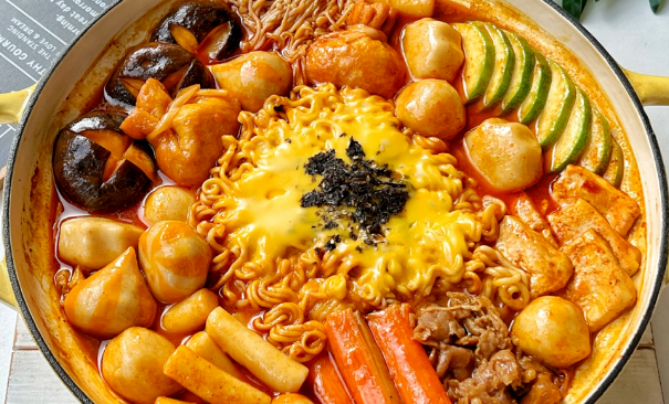 在韩国留学到底是种什么体验？真的顿顿只吃泡菜吗？(图3)